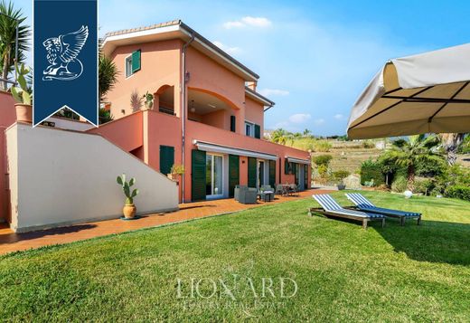 Luxury House for sale in San Remo, 2 450 000 €, Photo 2