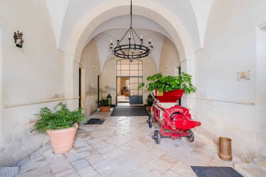 Luxury House for sale in Lecce, 3 650 000 €, Photo 3
