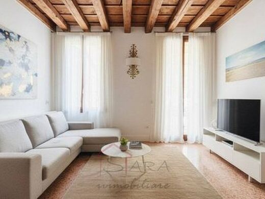 Maison de luxe à vendre à Padova, 980 000 €, Photo 1