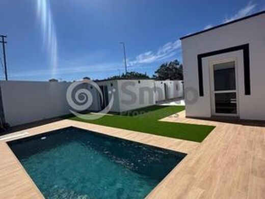 Maison de luxe à vendre à Guargacho, 820 000 €, Photo 2