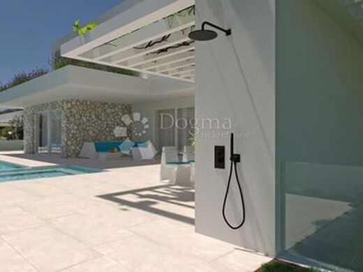 Maison de luxe à vendre à Porec, 1 500 000 €, Photo 5