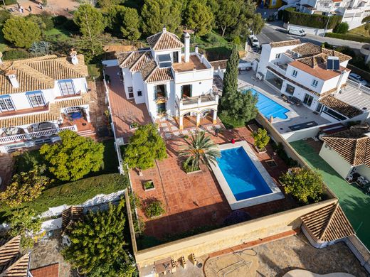 Luxury House for sale in Arroyo de La Miel, 999 000 €, Photo 1