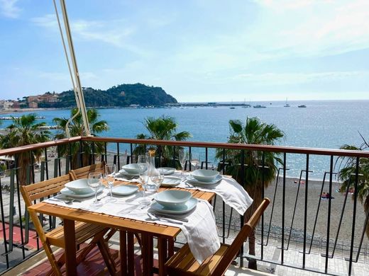 Luxury Apartment for sale in Sestri Levante, 1 350 000 €, Photo 3