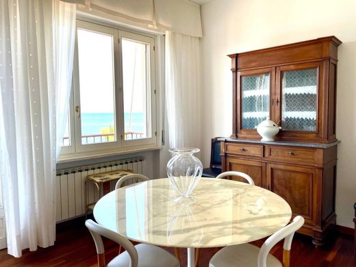 Luxury Apartment for sale in Sestri Levante, 1 350 000 €, Photo 6