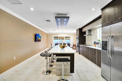 Luxury House for sale in Hollywood, 1 107 139 €, Photo 6