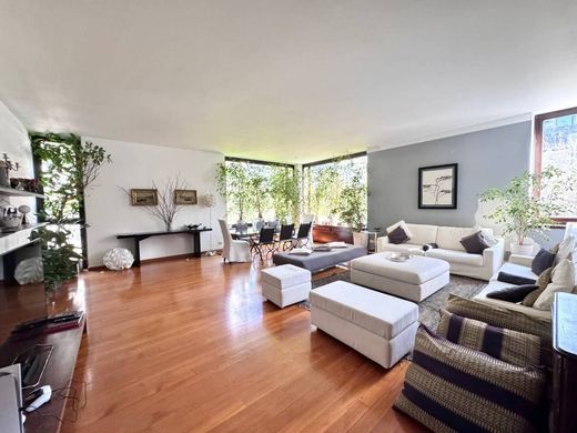 Luxury Apartment for sale in Milan, 1 490 000 €, Photo 2