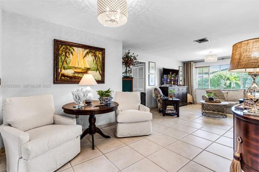 Luxury House for sale in Miami Terrace Mobile Home, 585 539 €, Photo 7