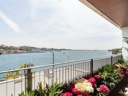 Appartement de luxe à vendre à Porto, 1 390 000 €, Photo 2