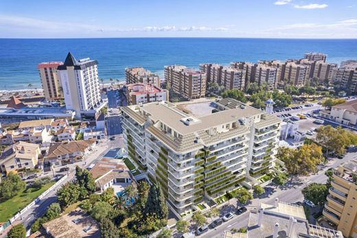 Luxury Apartment for sale in Fuengirola, 757 000 €, Photo 2