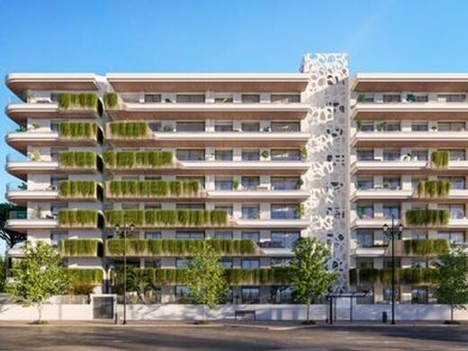 Luxury Apartment for sale in Fuengirola, 757 000 €, Photo 4