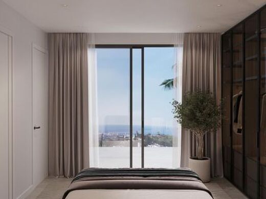 Luxury Apartment for sale in Estepona, 1 635 000 €, Photo 5