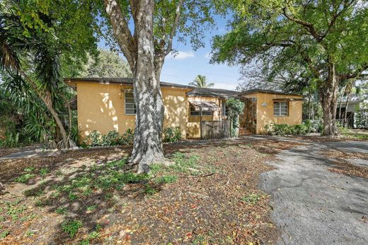 Luxury House for sale in Hollywood, 553 957 €, Photo 2