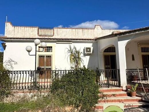 Maison de luxe à vendre à Noto, 930 000 €, Photo 3