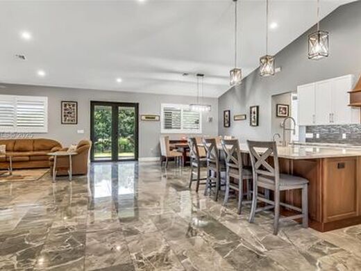 Luxury House for sale in Jupiter, 1 109 618 €, Photo 3