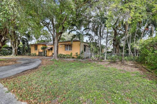 Luxury House for sale in Hollywood, 553 957 €, Photo 4