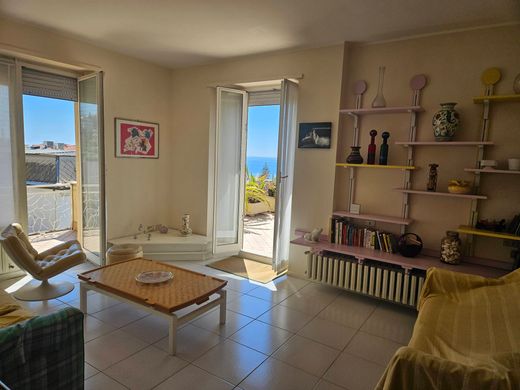 Luxury Apartment for sale in San Remo, 540 000 €, Photo 7