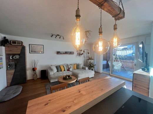 Luxury Apartment for sale in Brunico, 765 000 €, Photo 3