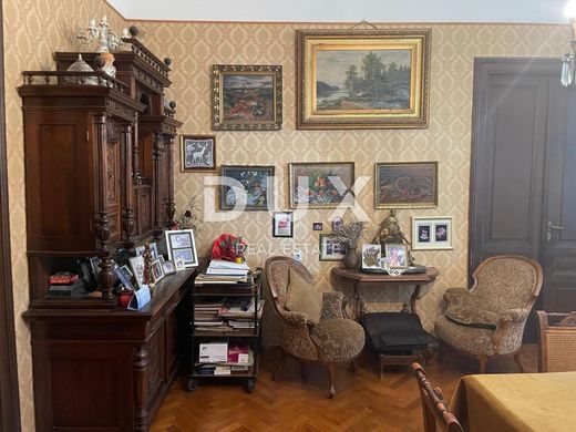 Appartement de luxe à vendre à Rijeka, 450 000 €, Photo 4