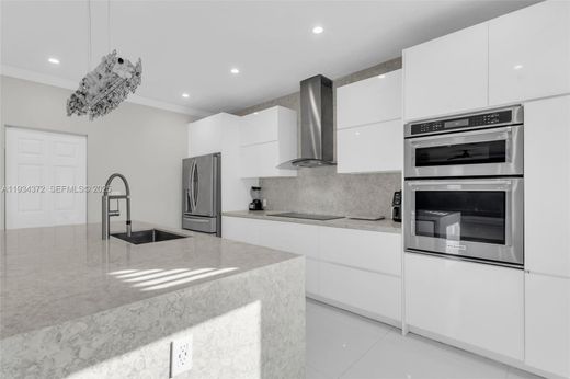 Luxury House for sale in Homestead, 533 472 €, Photo 5