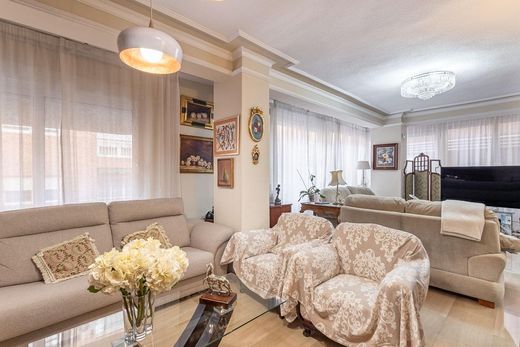 Luxury Apartment for sale in Granada, 479 900 €, Photo 6