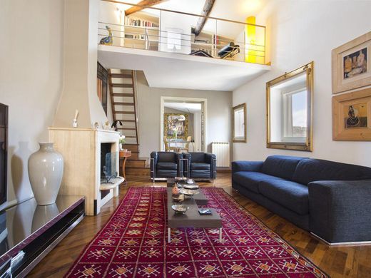 Luxury Apartment for sale in Siena, 800 000 €, Photo 1
