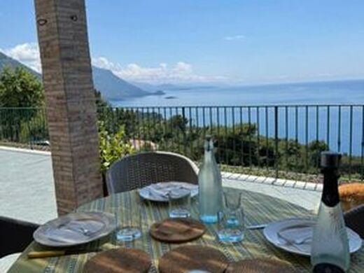Luxury House for sale in Maratea, 790 000 €, Photo 4