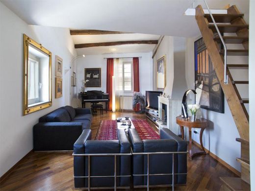 Luxury Apartment for sale in Siena, 800 000 €, Photo 5