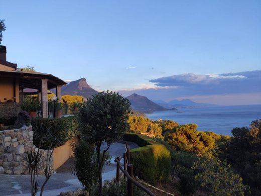 Luxury House for sale in Maratea, 790 000 €, Photo 7