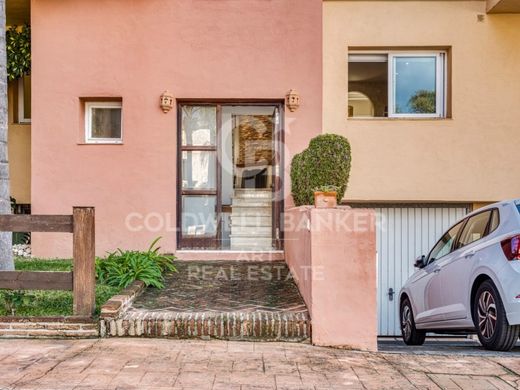 Luxury House for sale in Marbella, 559 000 €, Photo 2