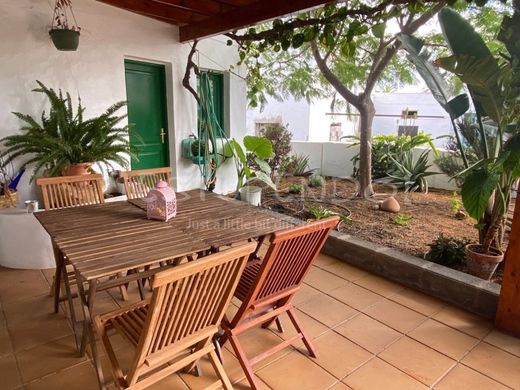 Maison de luxe à vendre à Haría, 798 000 €, Photo 2