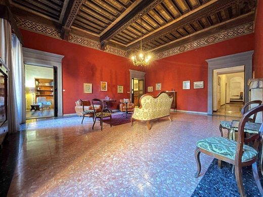 Luxury Apartment for sale in Siena, 549 000 €, Photo 1