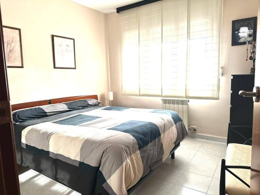 Maison de luxe à vendre à Viladecans, 567 200 €, Photo 2
