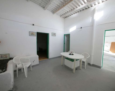 Maison de luxe à vendre à Puerto Del Carmen, 600 000 €, Photo 2