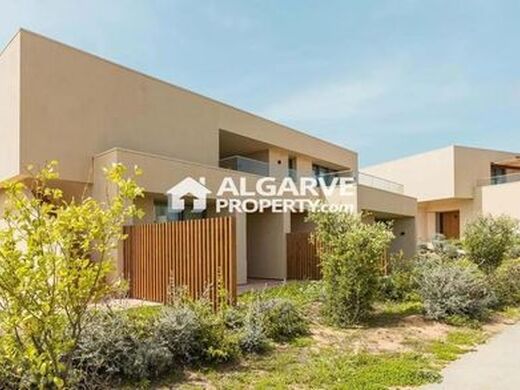 Luxury House for sale in Porches, 1 000 000 €, Photo 1