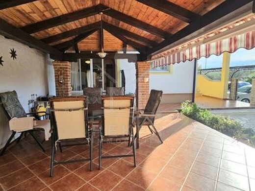 Maison de luxe à vendre à Porec, 410 000 €, Photo 2