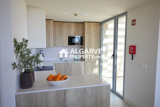 Luxury Apartment for sale in Porches, 800 000 €, Photo 2