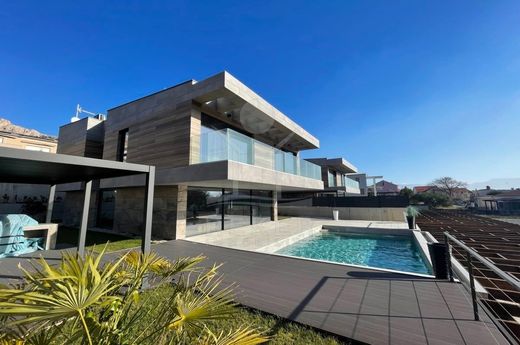 Maison de luxe à vendre à Baška, 2 000 000 €, Photo 3