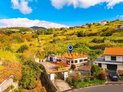 Luxury House for sale in Calheta, 675 000 €, Photo 4