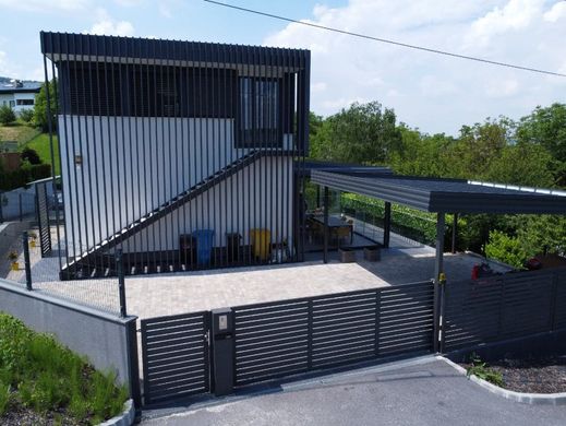 Maison de luxe à vendre à Samobor, 882 000 €, Photo 3