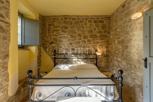 Maison de luxe à vendre à Umbertide, 485 000 €, Photo 4