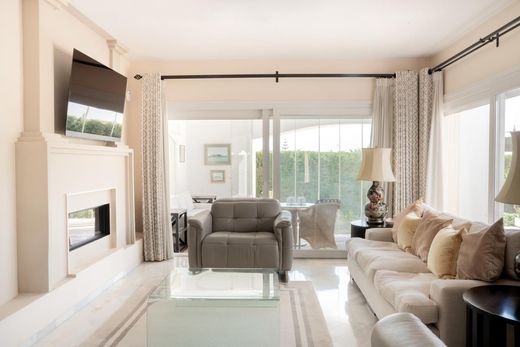 Luxury House for sale in El Paraíso, 1 495 000 €, Photo 7