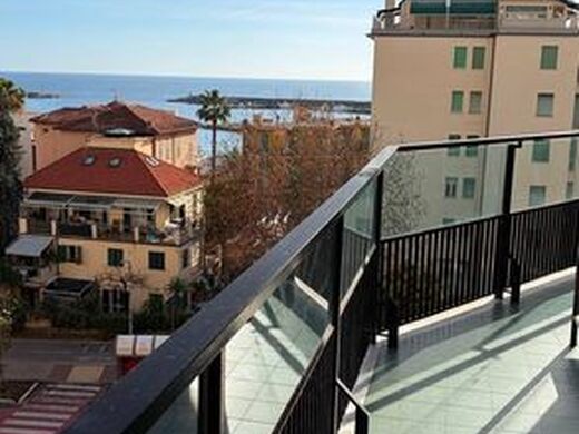 Luxury Apartment for sale in San Remo, 990 000 €, Photo 2