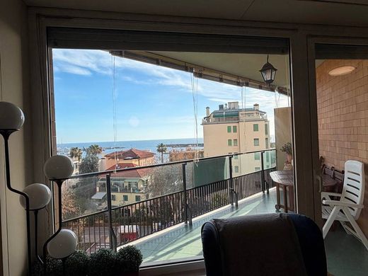 Luxury Apartment for sale in San Remo, 990 000 €, Photo 5