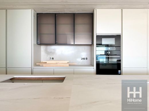 Appartement de luxe à vendre à Câmara de Lobos, 850 000 €, Photo 7