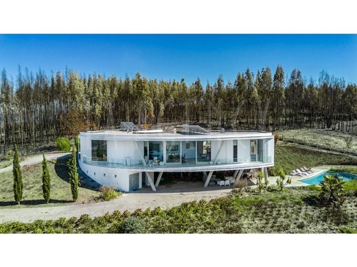 Maison de luxe à vendre à Arganil, 850 000 €, Photo 1