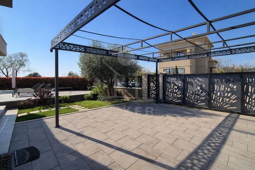 Maison de luxe à vendre à Porec, 1 050 000 €, Photo 3