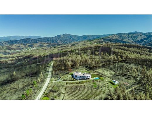 Maison de luxe à vendre à Arganil, 850 000 €, Photo 3