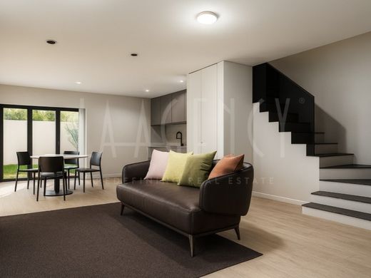 Maison de luxe à vendre à Covilhã, 470 000 €, Photo 2