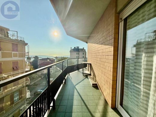 Luxury Apartment for sale in San Remo, 990 000 €, Photo 7