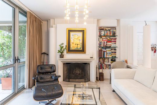 Luxury Apartment for sale in Psychikó, 1 690 000 €, Photo 1